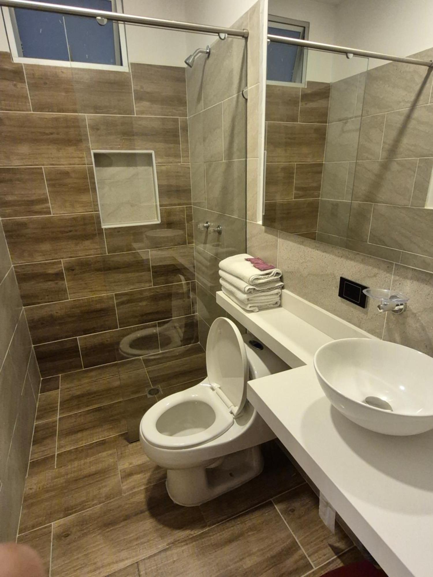 Hotel Spa Laureles Medellín Esterno foto
