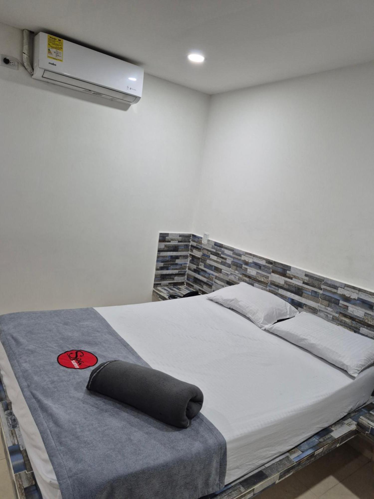 Hotel Spa Laureles Medellín Esterno foto